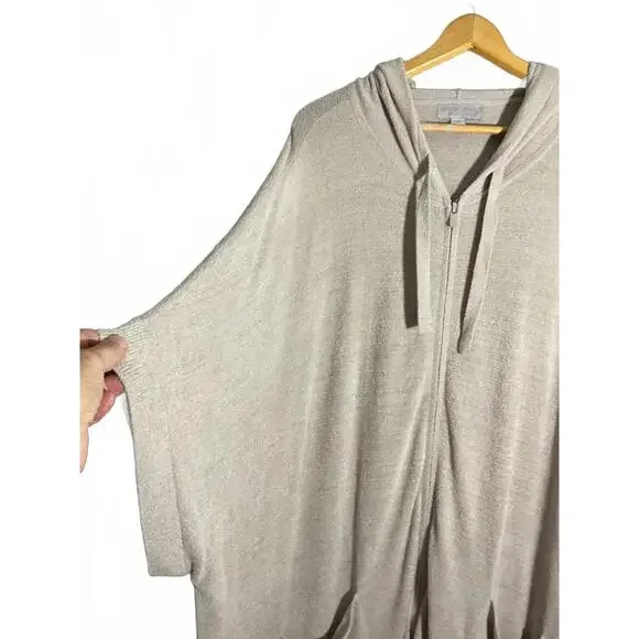 Barefoot Dreams Cozy  Chic Lite Light Gray Women's Hooded Vest  2X - Picture 3 of 7